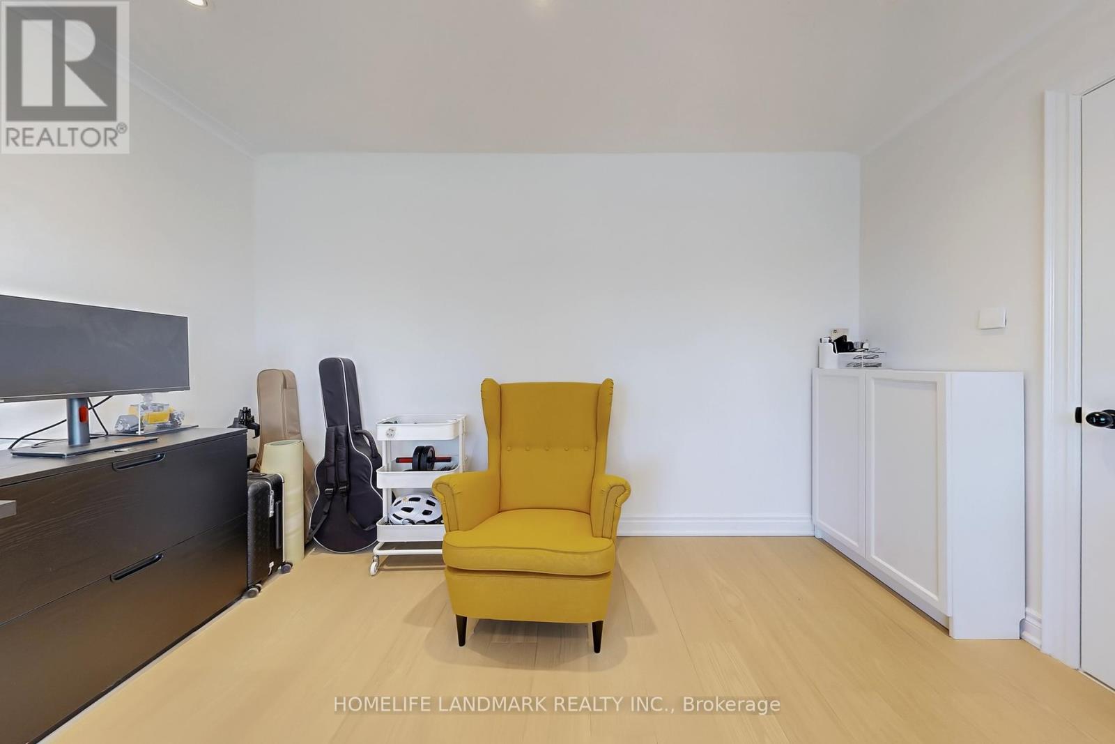1 Valleycrest Avenue, Markham (Bullock), Ontario  L3P 1H6 - Photo 19 - N12112501