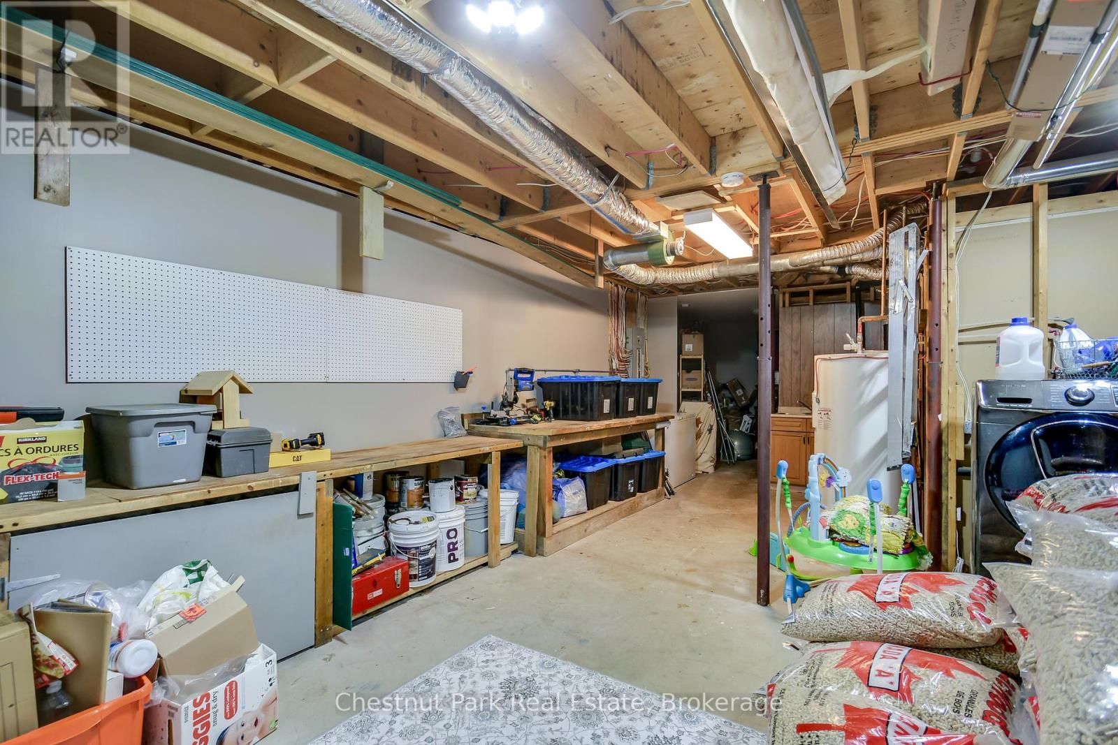 1033 Point Ideal Road, Lake Of Bays, Ontario  P0A 1H0 - Photo 30 - X12118356