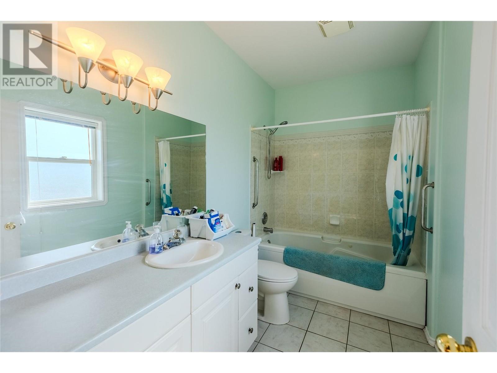 1200 Hook Drive, Kamloops, British Columbia  V2B 7S9 - Photo 20 - 10345864