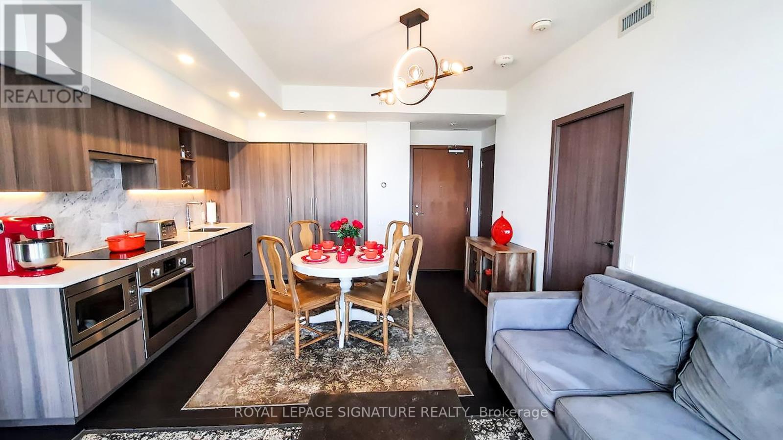 4002 - 17 Bathurst Street, Toronto, Ontario  M5V 0N1 - Photo 6 - C12118334
