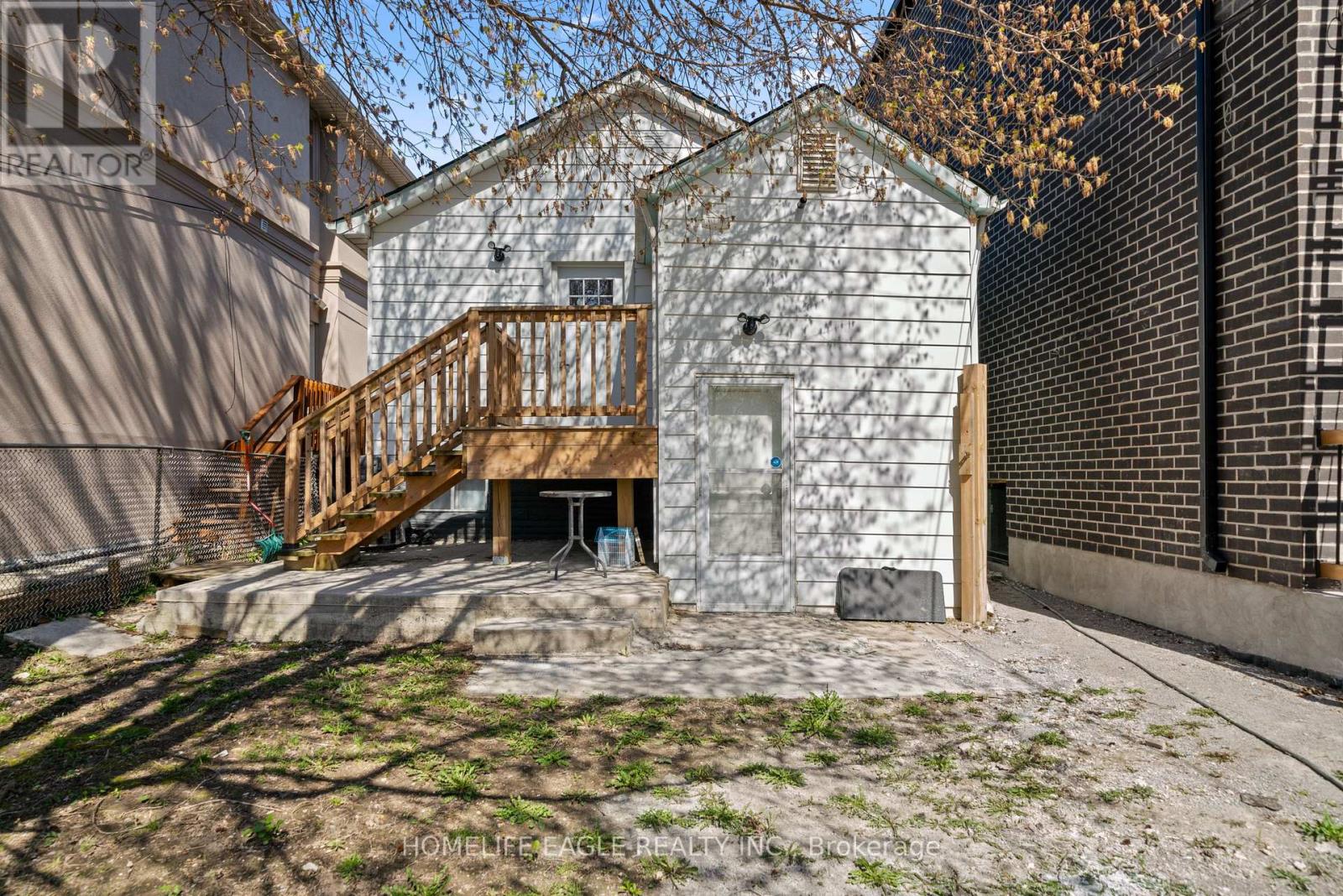 82 Haslam Street, Toronto (Birchcliffe-Cliffside), Ontario  M1N 3N7 - Photo 27 - E12118172