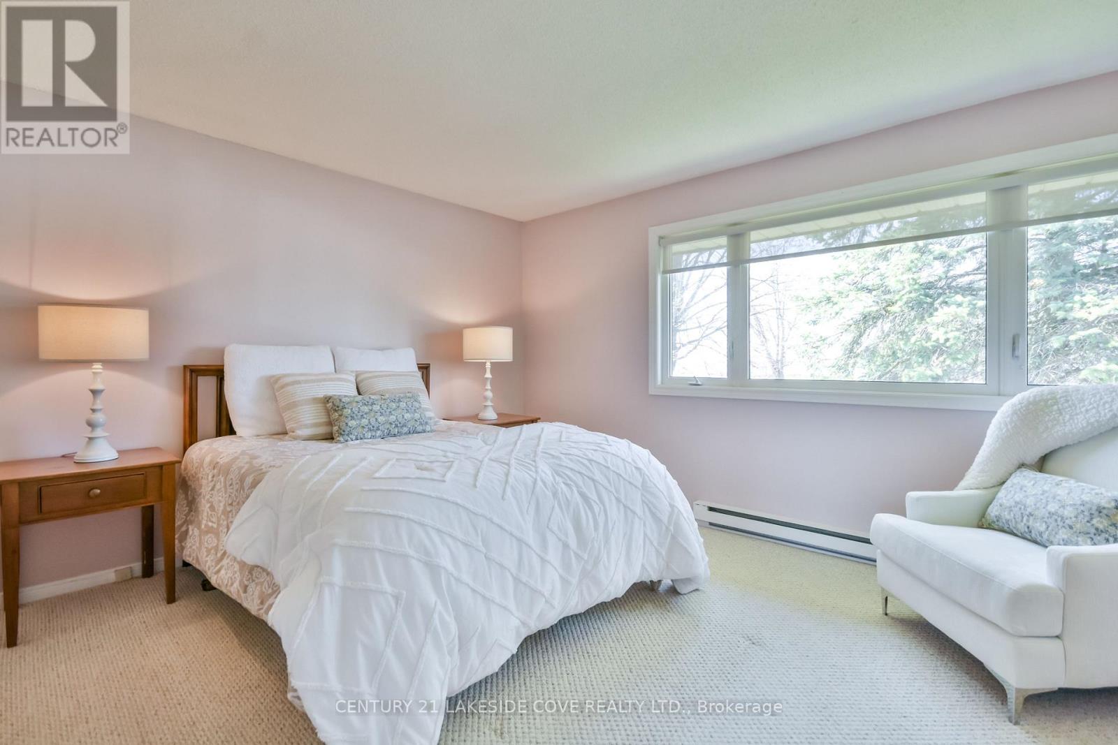121 Bayshore Drive, Ramara, Ontario  L0K 1B0 - Photo 24 - S12117827