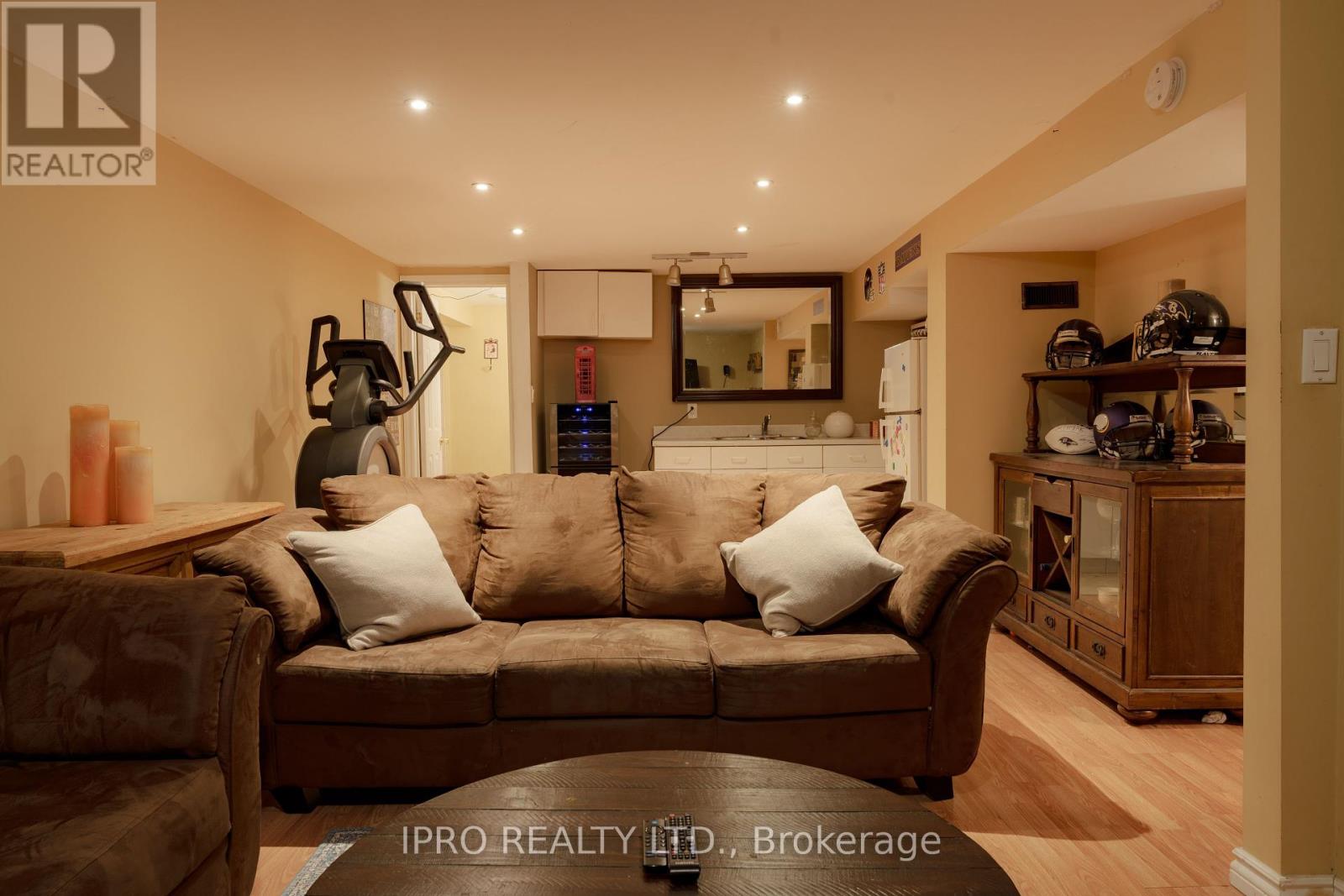 424 Bunting Road W, St. Catharines, Ontario  L2M 3Z4 - Photo 15 - X12116909