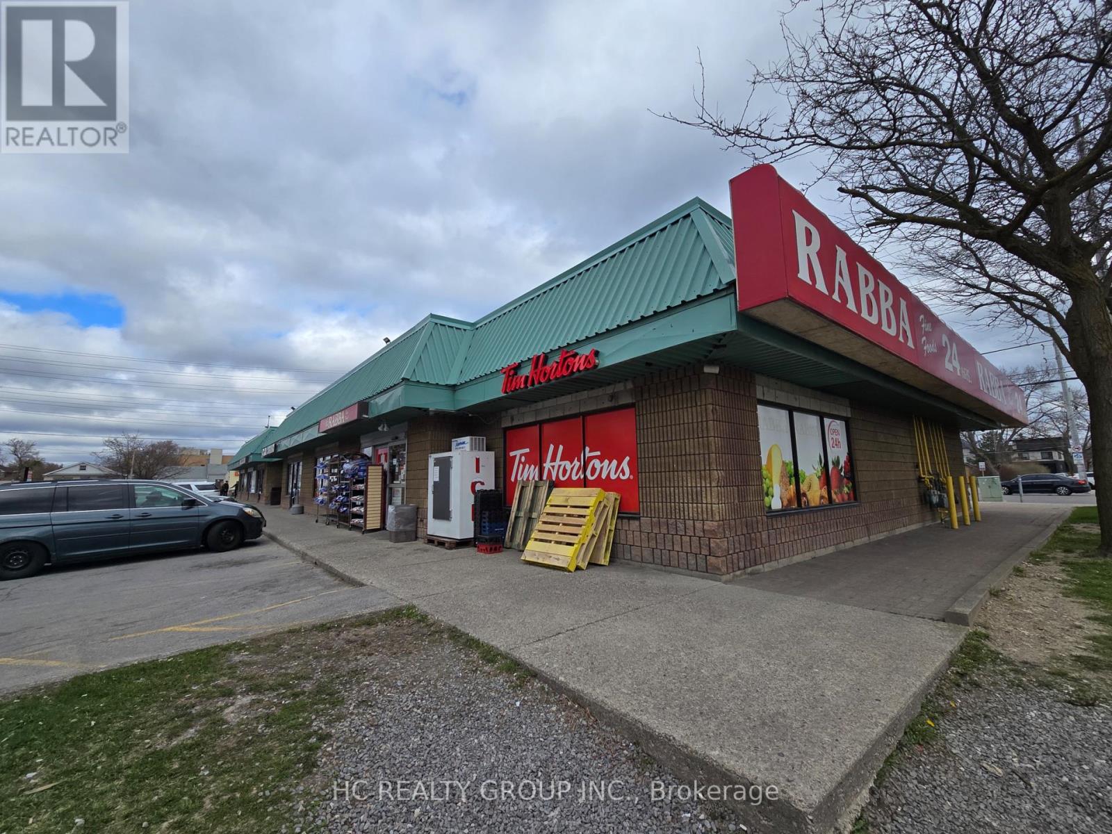 Property at 4 - 645 LAKESHORE ROAD E image 2
