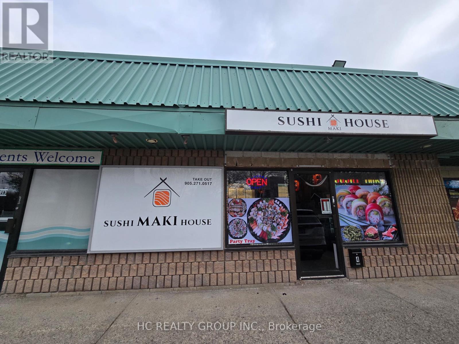 Property at 4 - 645 LAKESHORE ROAD E image 3