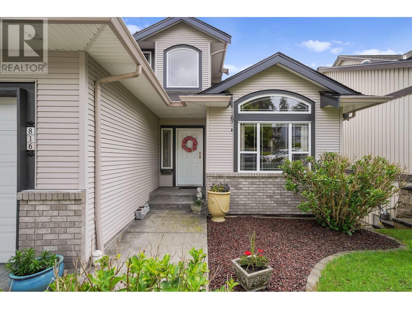 816 Huber Drive, Port Coquitlam, British Columbia  V3B 2S9 - Photo 1 - R2985071