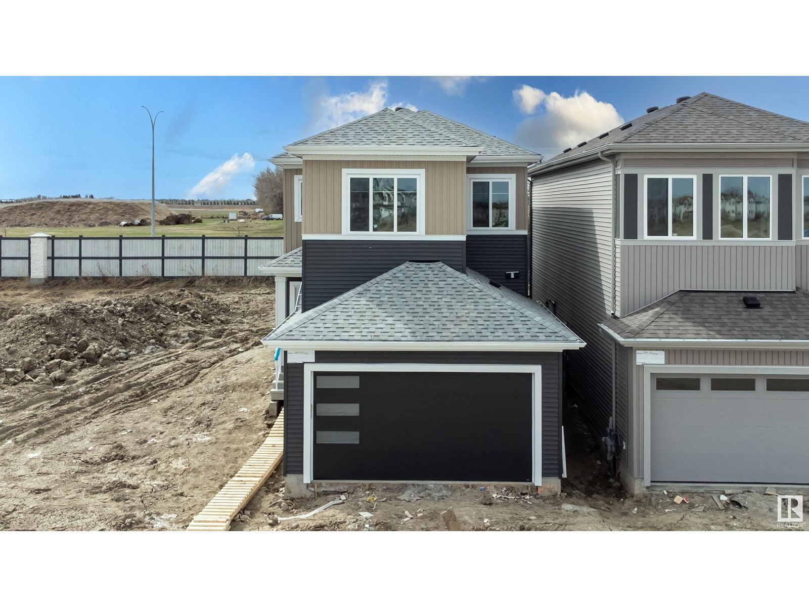 280 Munn WY, leduc, Alberta