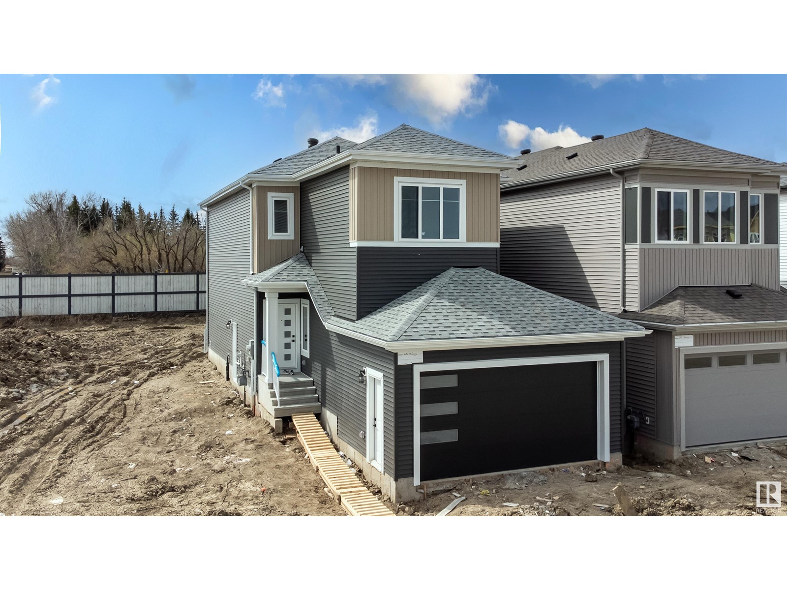 280 Munn Wy, Leduc, Alberta  T9E 0S9 - Photo 2 - E4433867