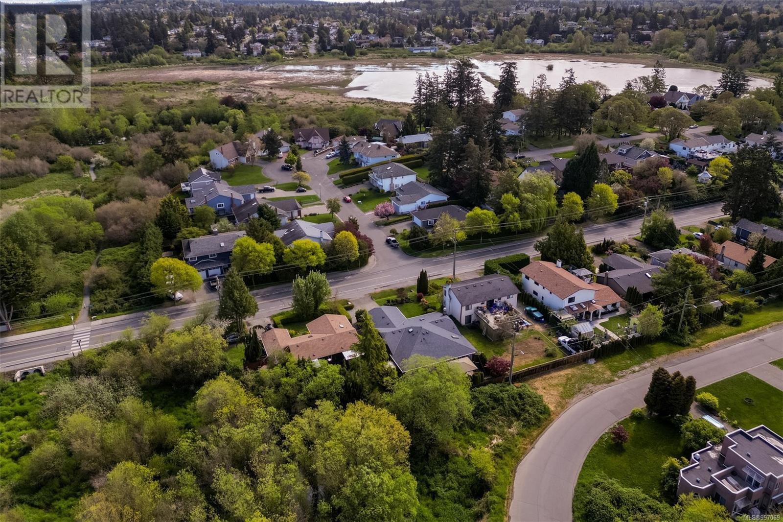 4096 Interurban Rd, Saanich, British Columbia  V8Z 4W7 - Photo 29 - 997069