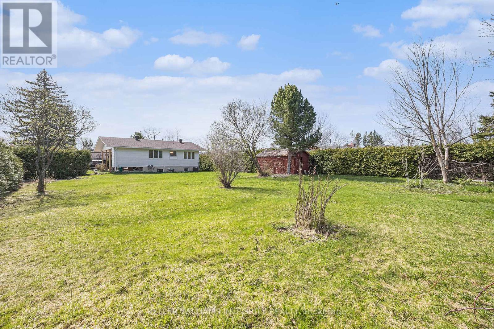 1401 Lowen Drive, Ottawa, Ontario  K1V 1H3 - Photo 28 - X12118392