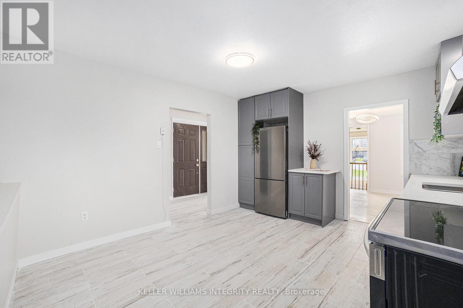 Property at 1401 LOWEN DRIVE image 5