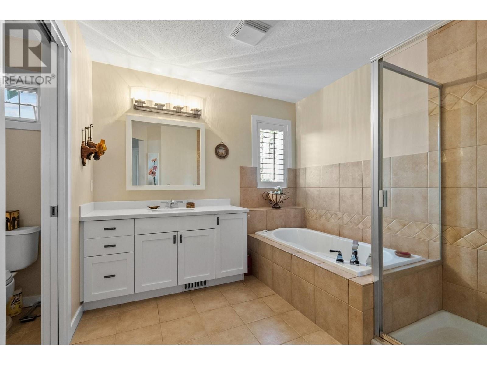 70 2200 Panorama Drive, Port Moody, British Columbia  V3H 5M2 - Photo 13 - R2997238