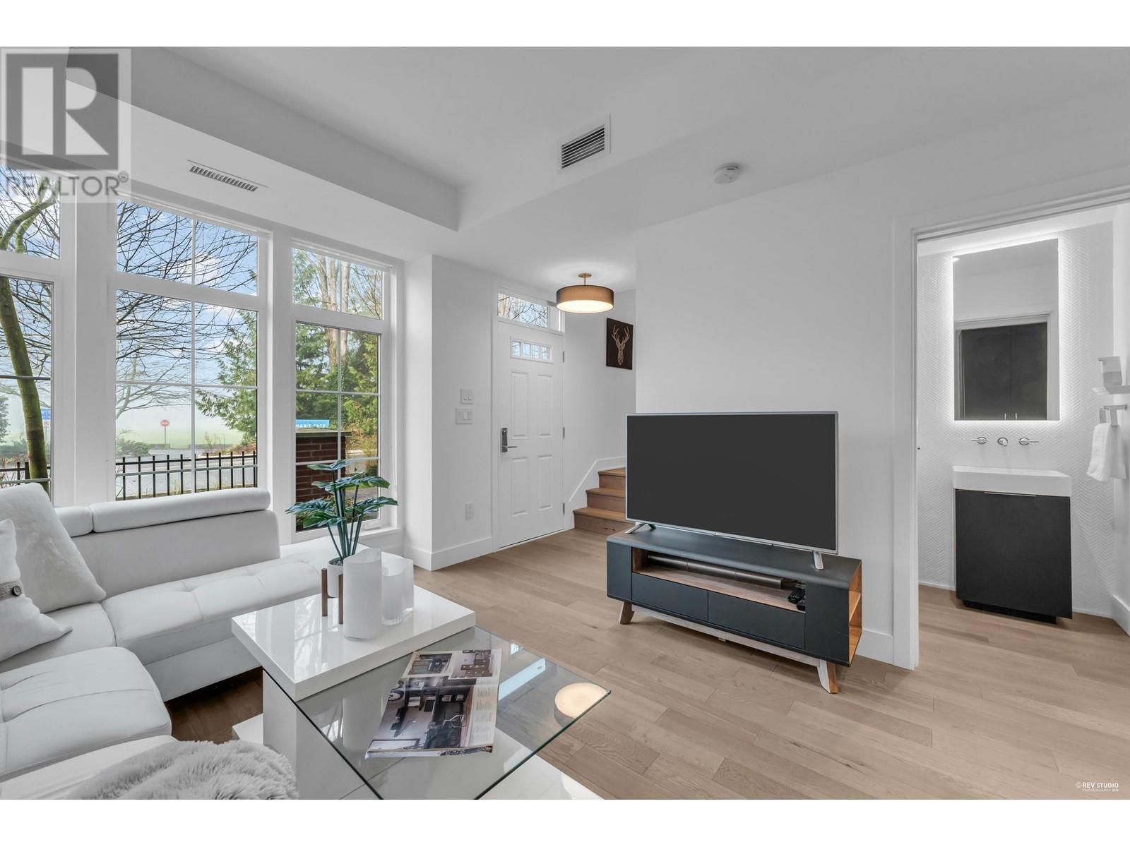 Property at 118 2070 CURLING ROAD image 3