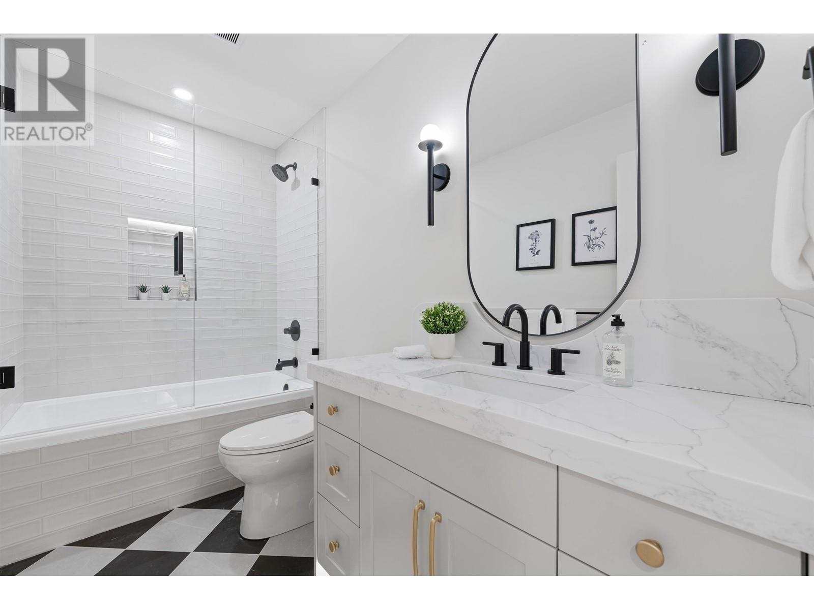 986 Seaforth Way, Port Moody, British Columbia  V3H 1P3 - Photo 26 - R2997228
