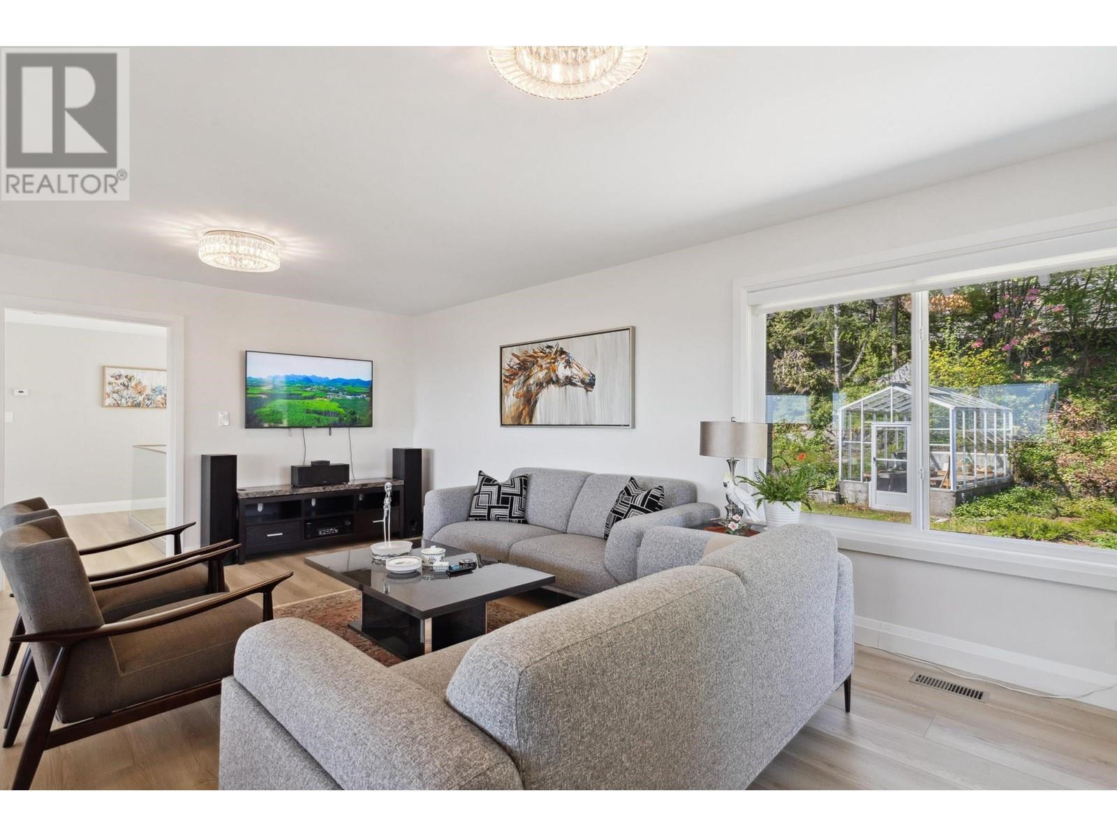 1111 Gilston Road, West Vancouver, British Columbia  V7S 2E7 - Photo 5 - R2997254