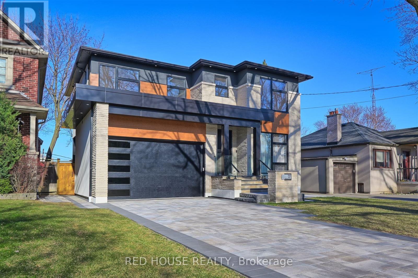 Property at 27 INVERLEIGH DRIVE image 2