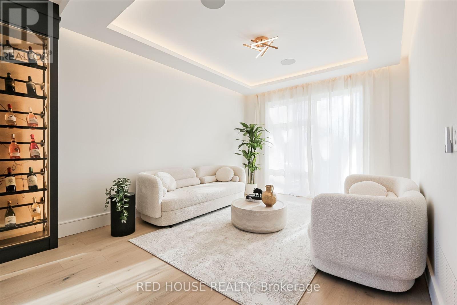 Property at 27 INVERLEIGH DRIVE image 5