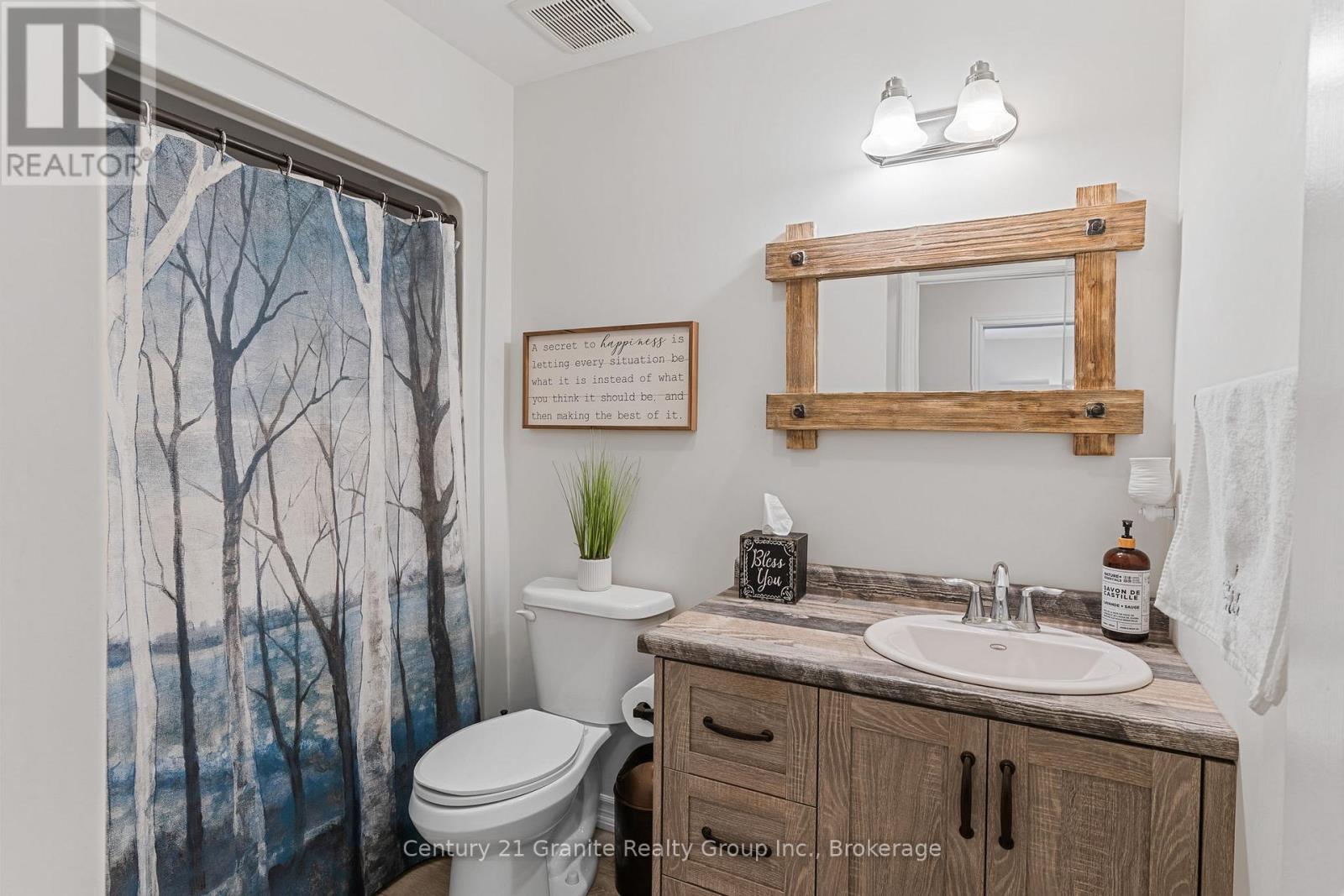 460 Bobcaygeon Road, Minden Hills, Ontario  K0M 2K0 - Photo 20 - X12037250