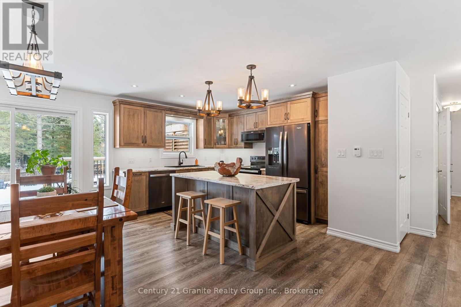 460 Bobcaygeon Road, Minden Hills, Ontario  K0M 2K0 - Photo 13 - X12037250