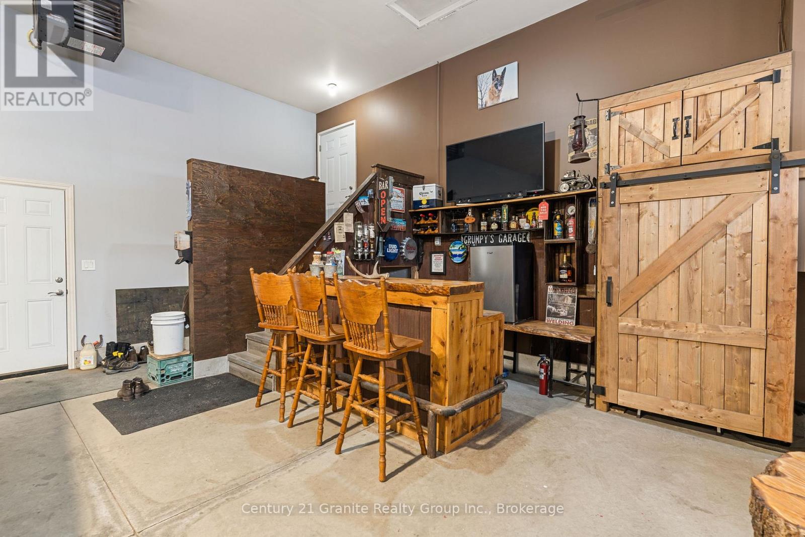 460 Bobcaygeon Road, Minden Hills, Ontario  K0M 2K0 - Photo 34 - X12037250
