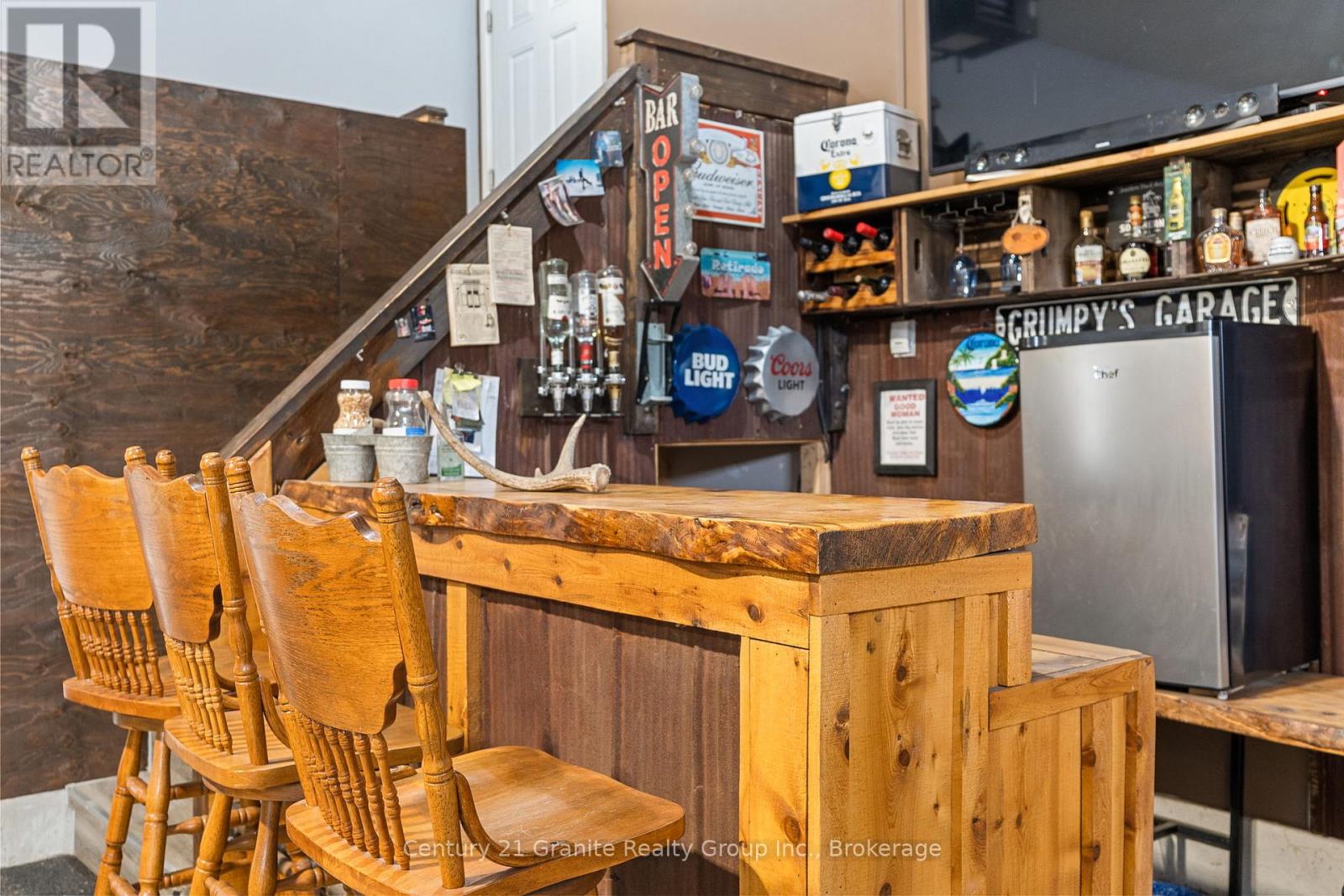460 Bobcaygeon Road, Minden Hills, Ontario  K0M 2K0 - Photo 35 - X12037250