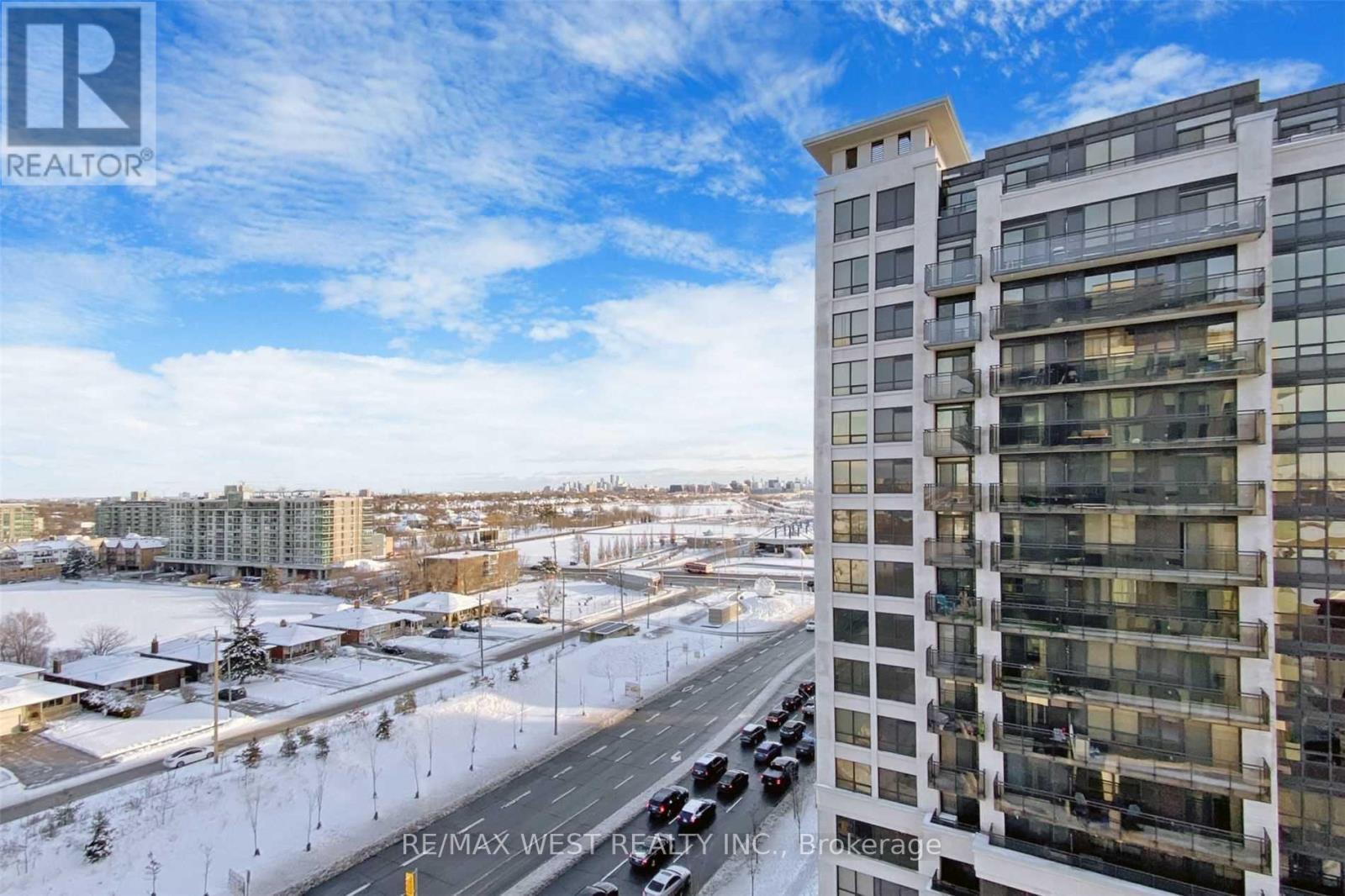 1012 - 10 De Boers Drive, Toronto, Ontario  M3J 0H1 - Photo 27 - W12117523