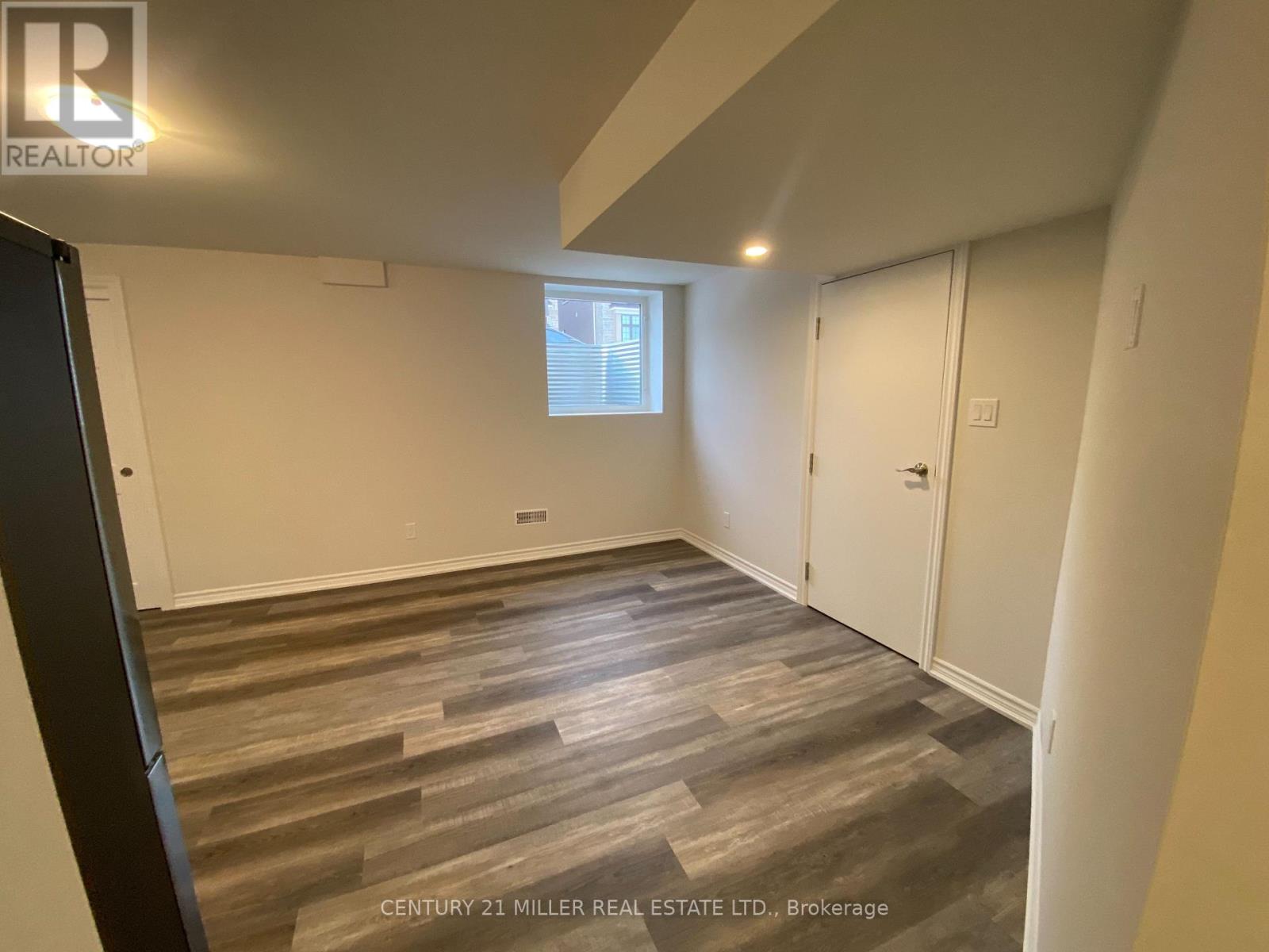 Lower Level - 1449 Everest Crescent, Oakville, Ontario  L6H 3S4 - Photo 17 - W12098643
