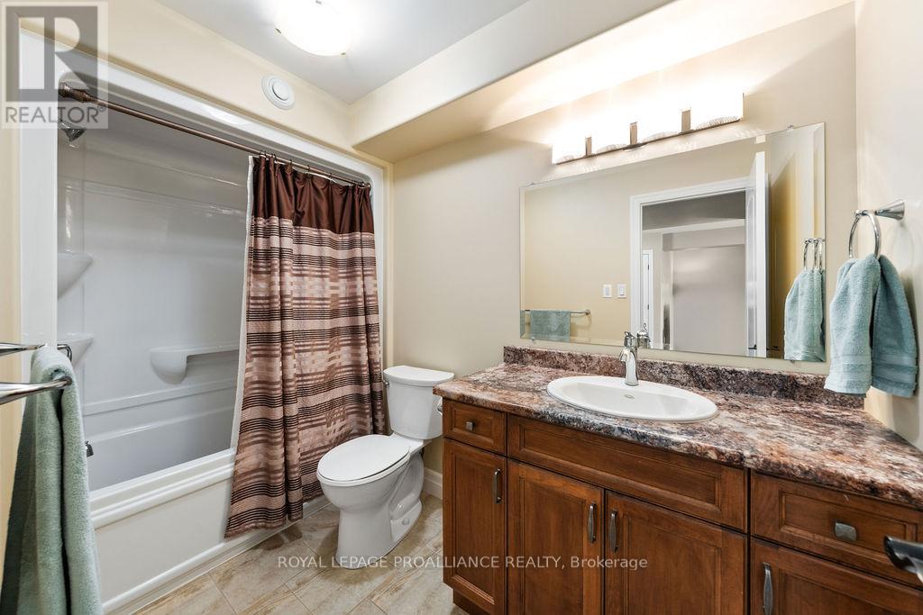 260 Smith Road, Belleville (Thurlow Ward), Ontario  K0K 3E0 - Photo 41 - X12118471
