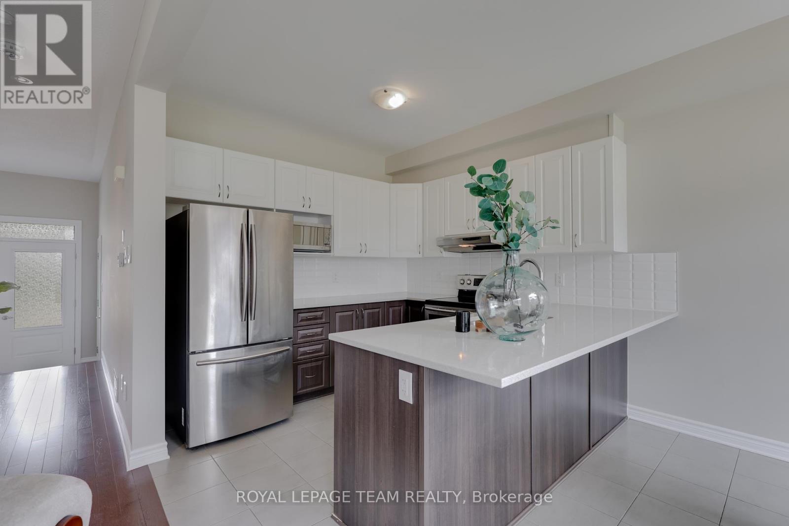 39 Knockaderry Crescent, Ottawa, Ontario  K2J 6H2 - Photo 15 - X12118443