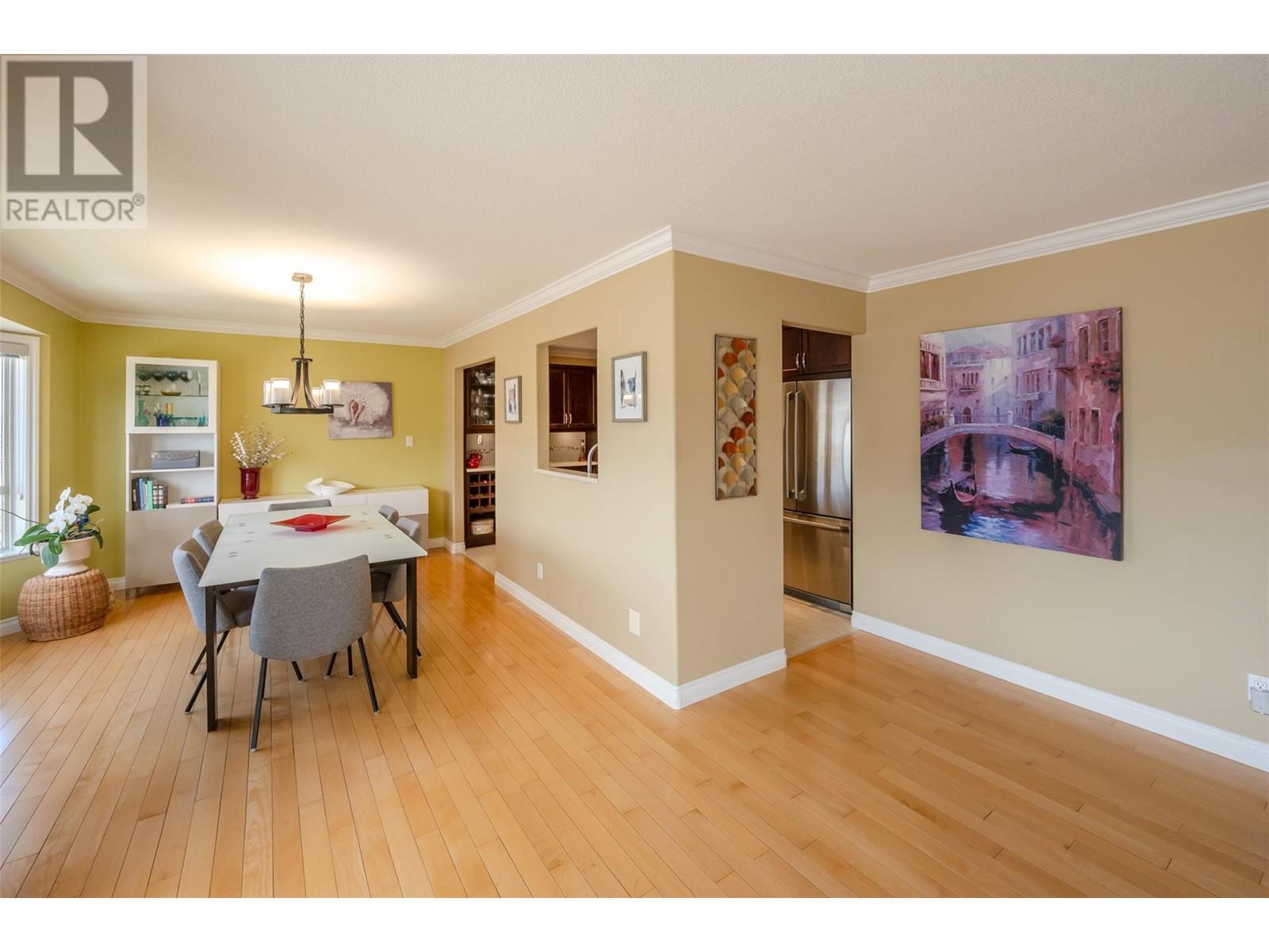 Property at 3948 Finnerty Road Unit# 170 image 4
