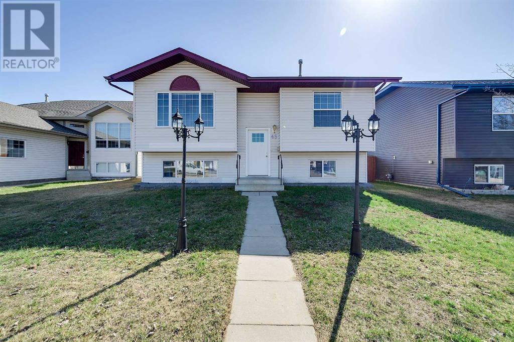 45 Briarwood Crescent, Blackfalds, Alberta