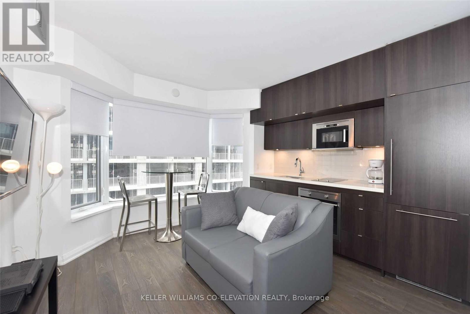 1209 - 155 Yorkville Avenue, Toronto, Ontario  M5R 1C4 - Photo 8 - C12118451