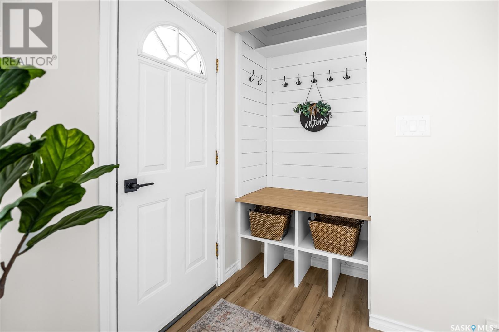 Property at 1066 11th AVENUE image 3