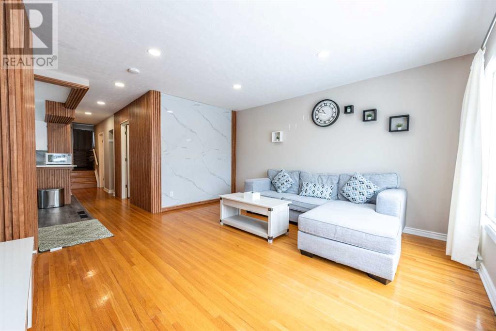 Property at 2615 24 Street NW image 4