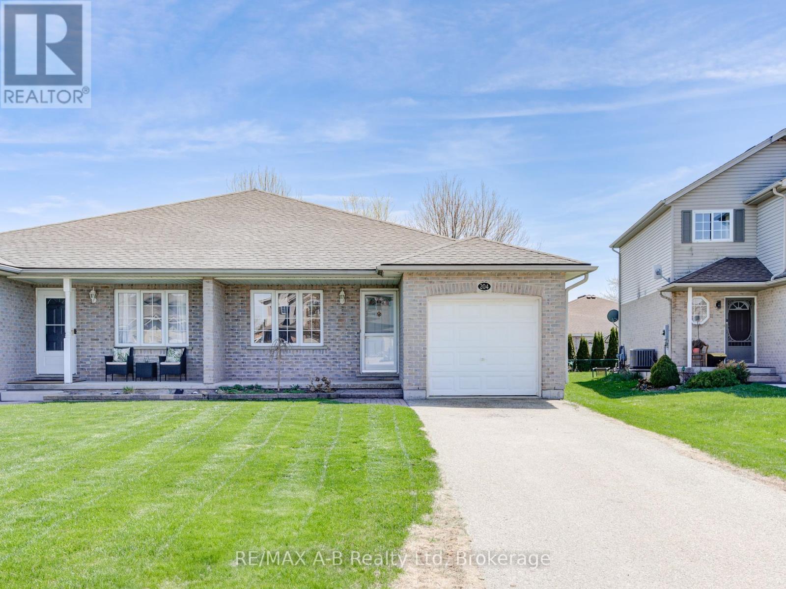 Property at 204 FREDERICK COURT image 1