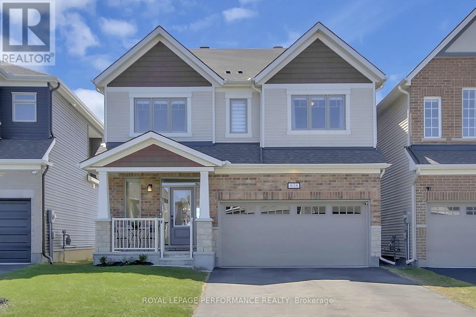 838 HENSLOW'S CIRCLE, Ottawa, Ontario