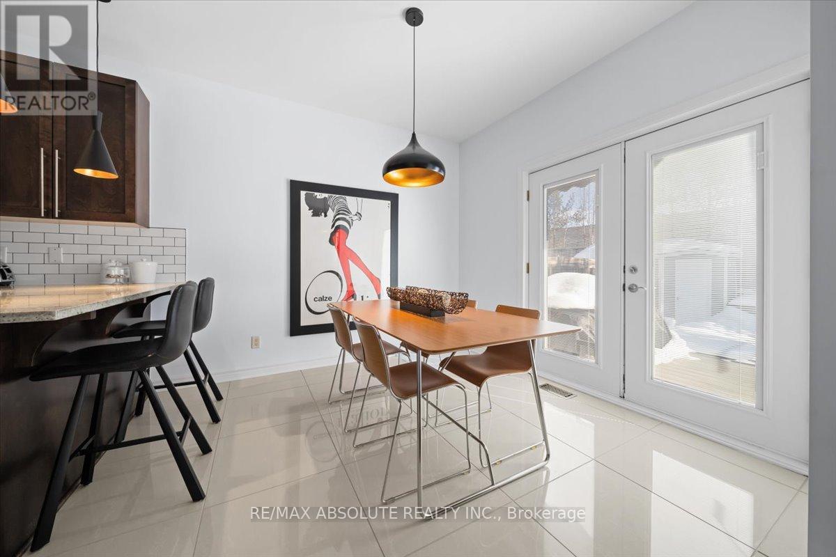 113 Bandelier Way, Ottawa, Ontario  K2S 0C3 - Photo 14 - X12118485