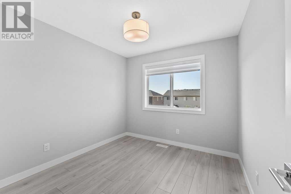 217 Dawson Circle, Chestermere, Alberta  T1X 2R2 - Photo 15 - A2212228