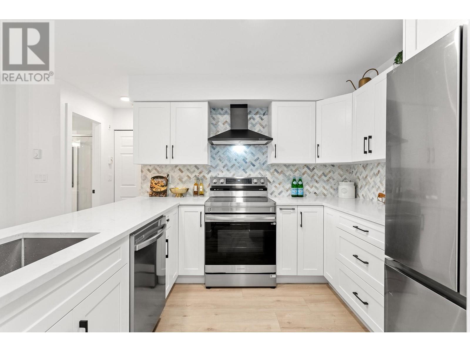 203 1570 Prairie Avenue, Port Coquitlam, British Columbia  V3B 1T4 - Photo 9 - R2997279