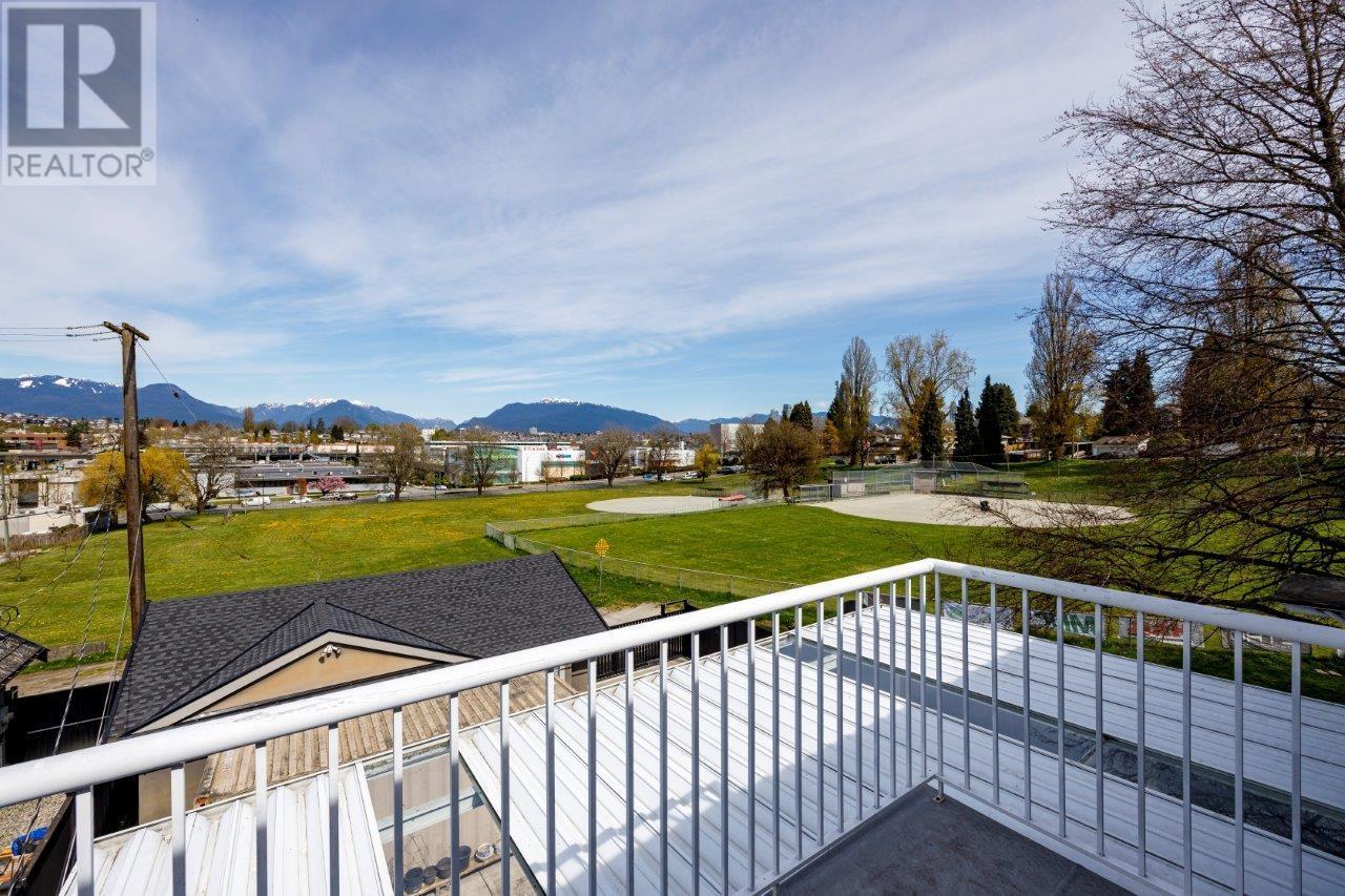 3326 Worthington Drive, Vancouver, British Columbia  V5M 3T6 - Photo 27 - R2997285