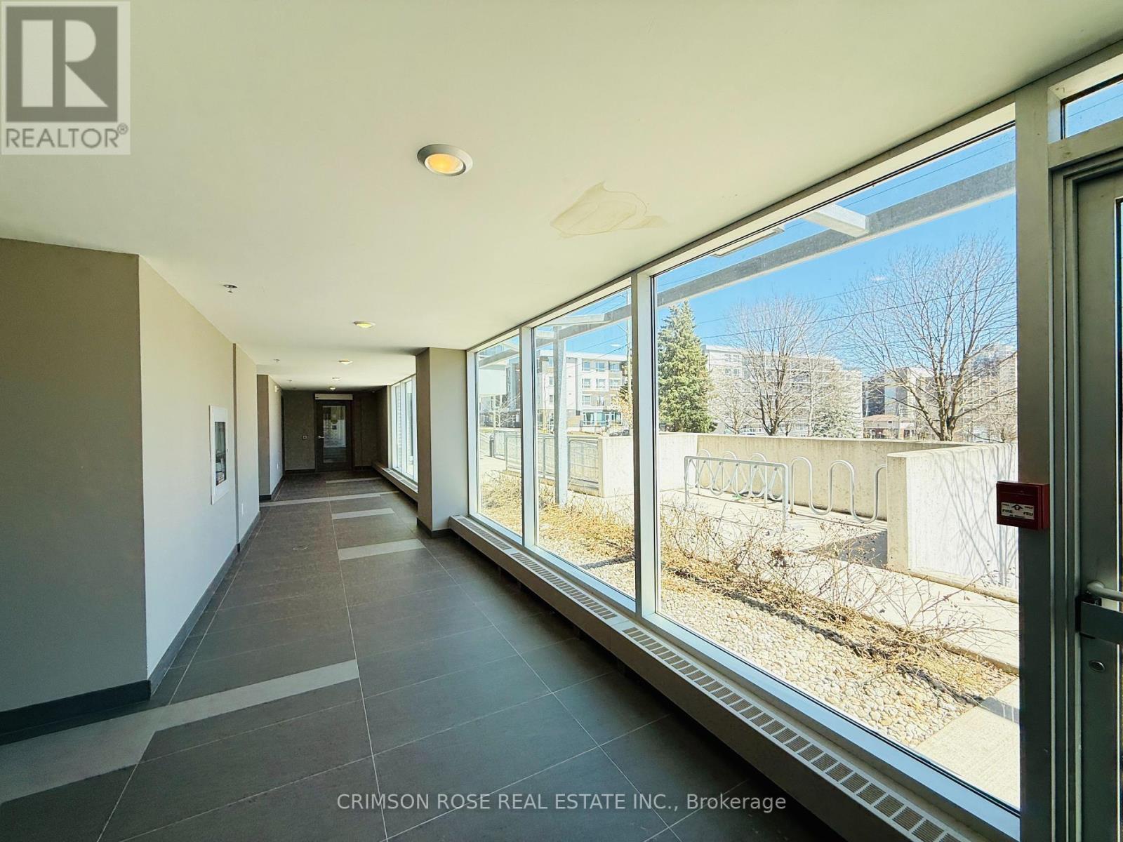 108 - 251 Hemlock Street, Waterloo, Ontario  N2L 0H2 - Photo 34 - X12046862