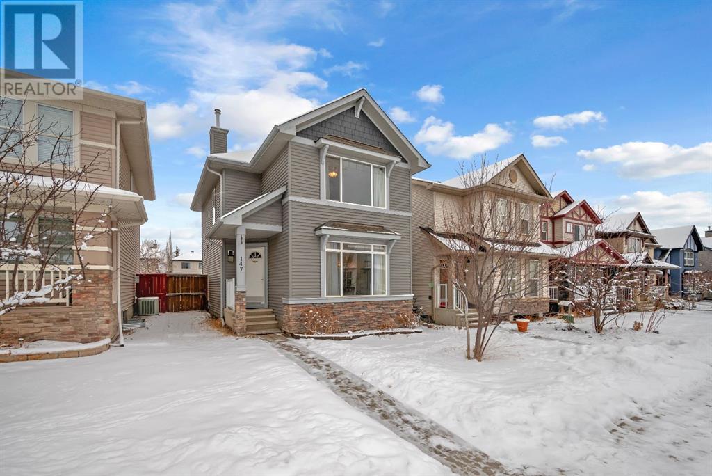 Property at 147 Silverado Plains Close SW image 3