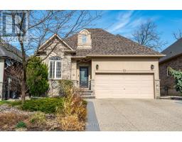 11 O'LEARY DRIVE, Hamilton, Ontario