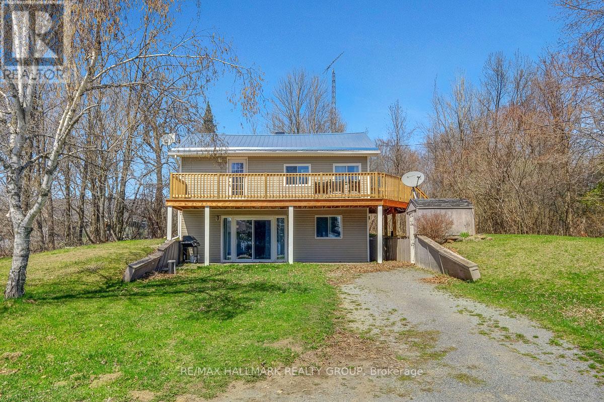 298 Ebbs Bay Drive, Drummond/north Elmsley, Ontario  K7C 4K8 - Photo 3 - X11993471