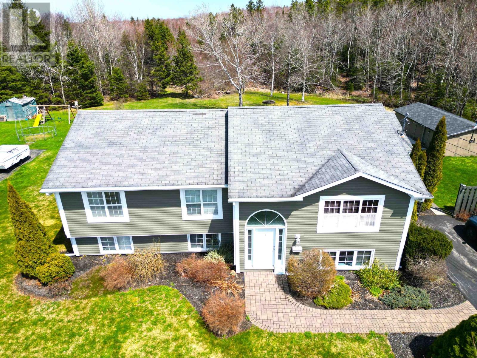 179 Woodlawn Drive, Sydney River, Nova Scotia  B1S 1J1 - Photo 2 - 202509336