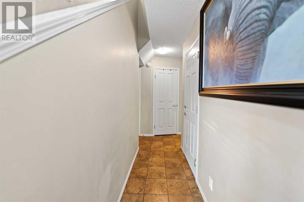 82 Panatella Villas Nw, Calgary, Alberta  T3K 0G6 - Photo 6 - A2192251