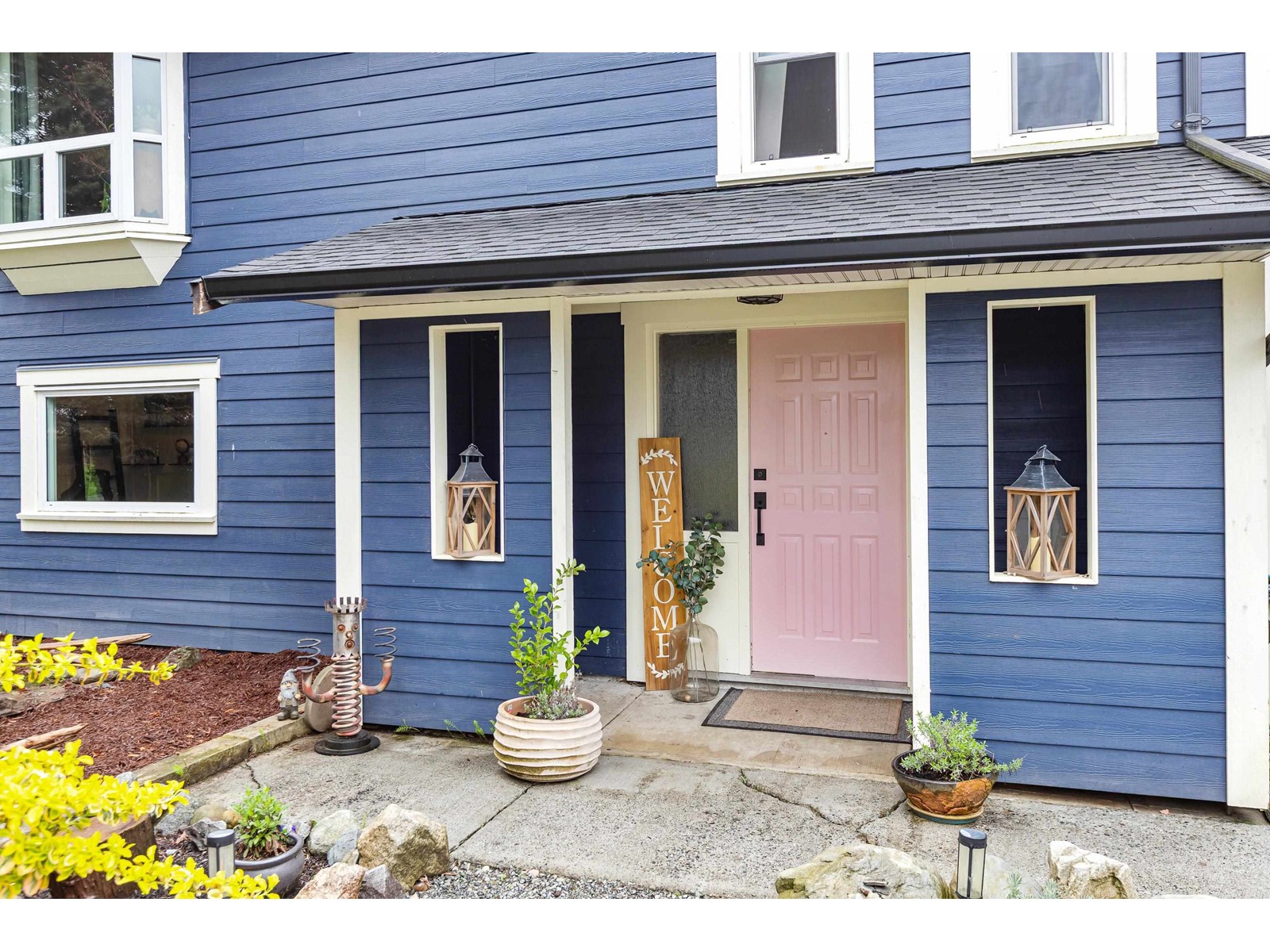 Property at 35666 MOORE AVENUE image 3