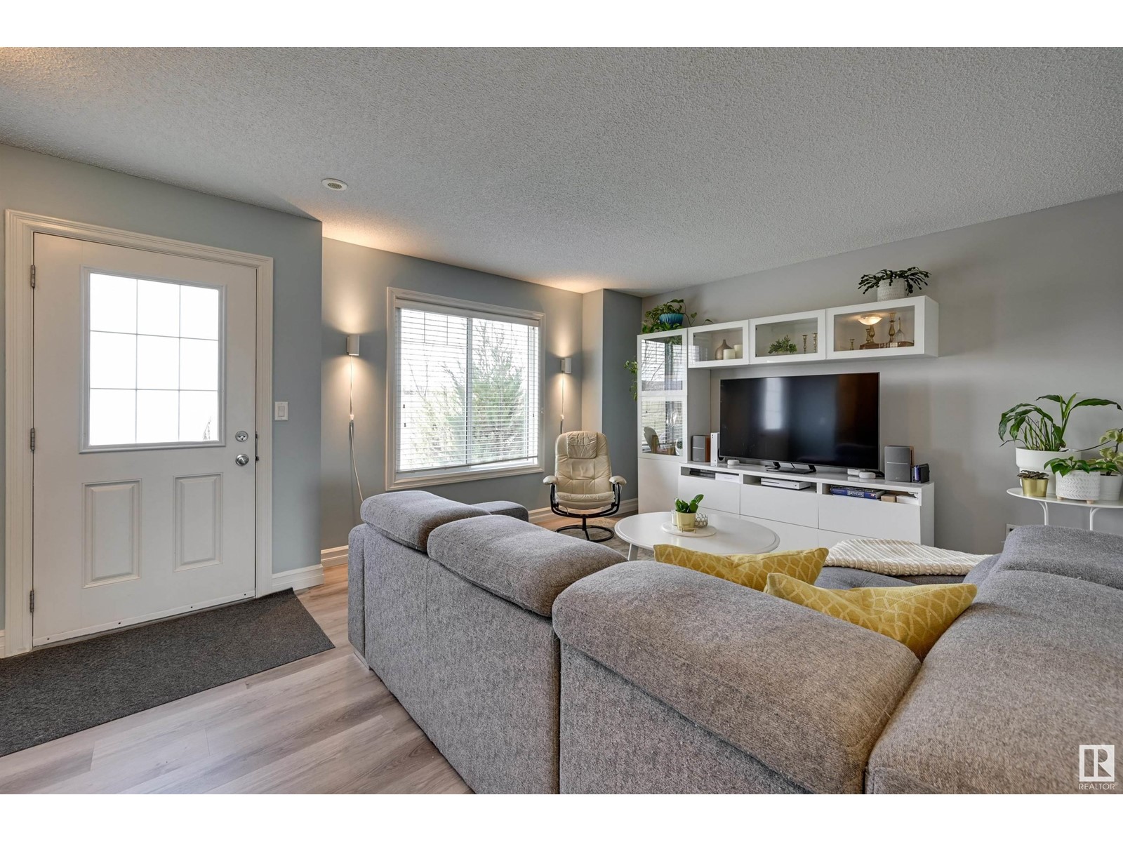 Property at #116 3625 144 AV NW image 3