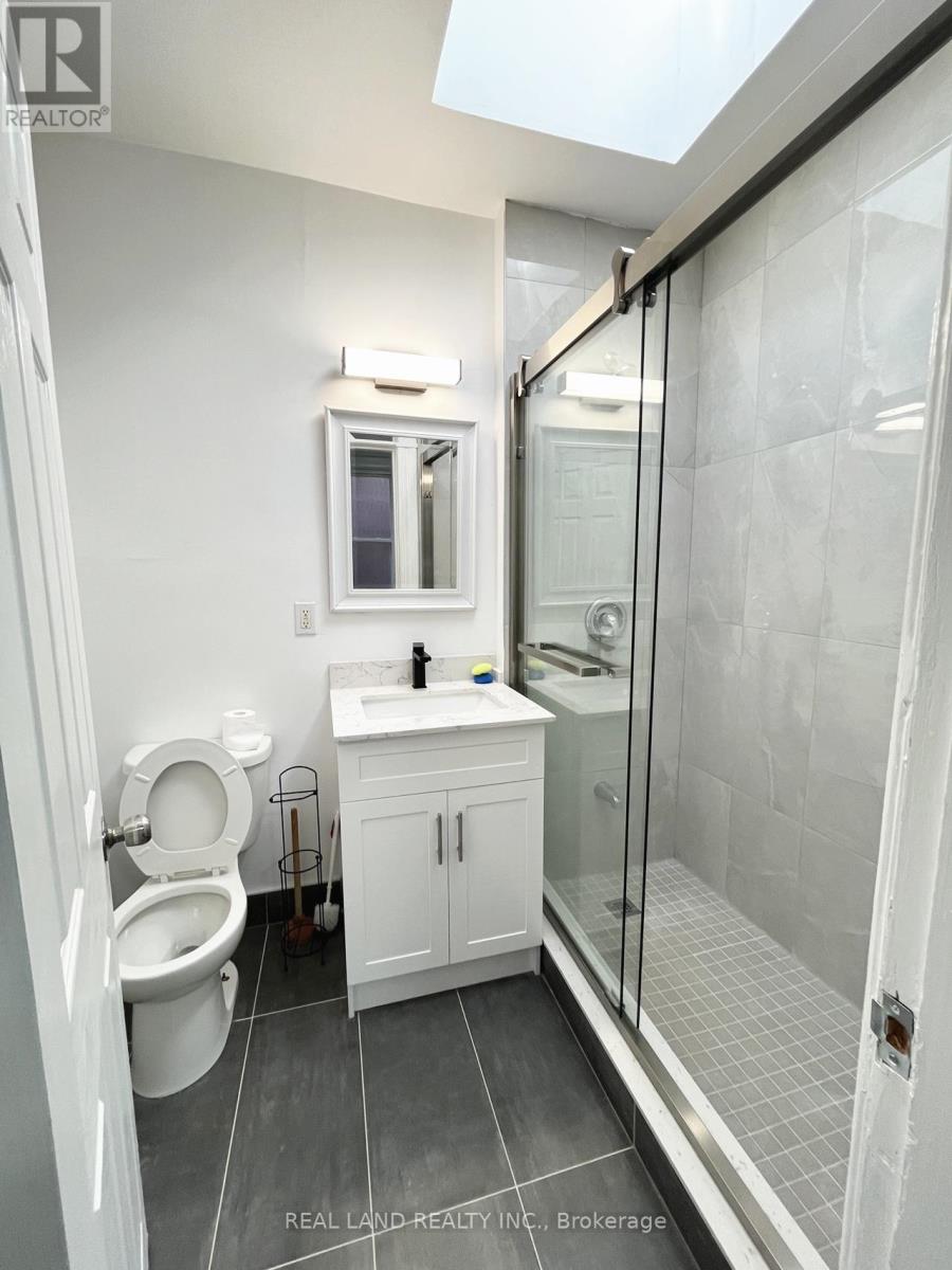 Unit 5 - 31 King Street E, Oshawa, Ontario  L1H 1B2 - Photo 16 - E12118513