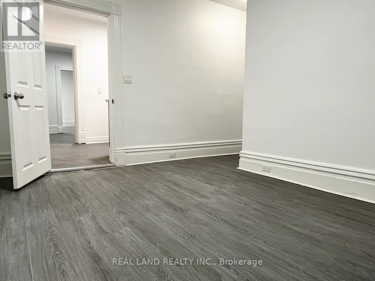 Unit 5 - 31 King Street E, Oshawa, Ontario  L1H 1B2 - Photo 9 - E12118513